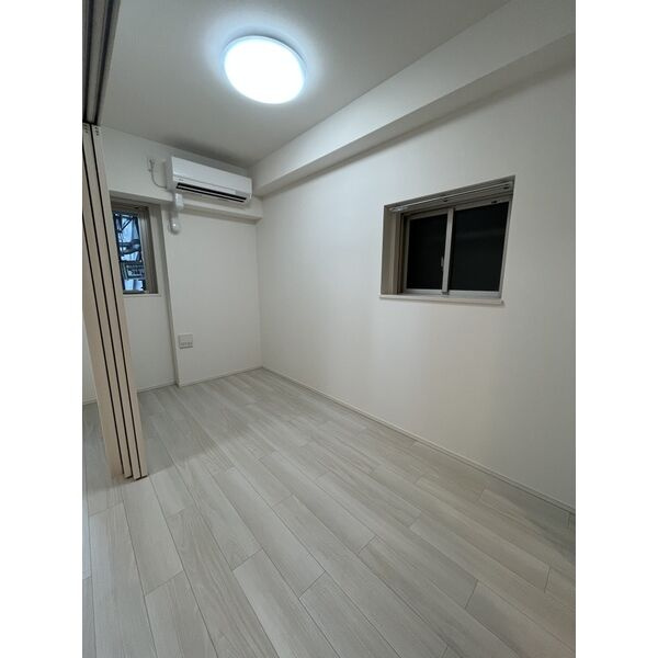 Ｄｒａｗ上本町の洋室