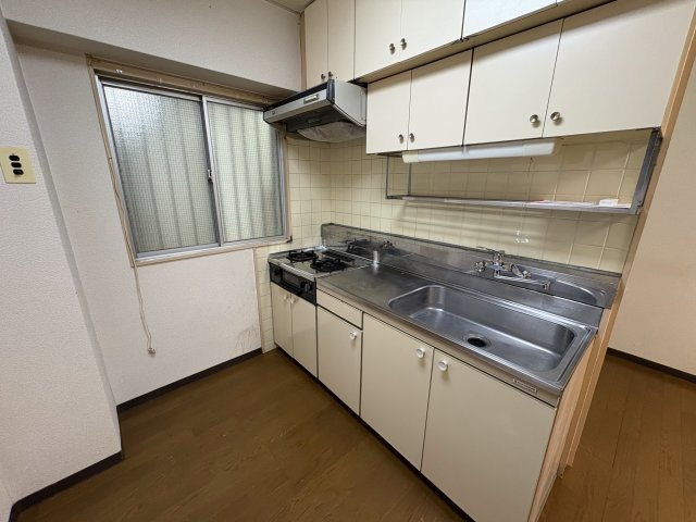 秀和熱海西山レジデンスのキッチン