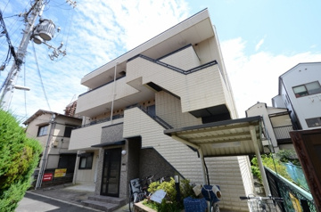 宅配ボックス付きで不在時にも便利！