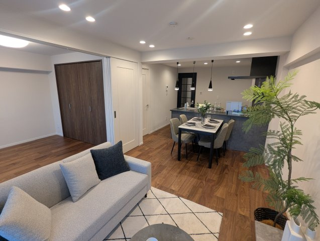 日商岩井木場マンションの居間・リビング