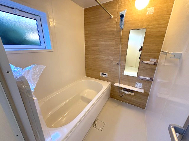 【浴室】 | 福岡市城南区東油山2丁目　1号棟（全2棟）【仲介手数料無料・0円】 | 現地写真。浴室です。