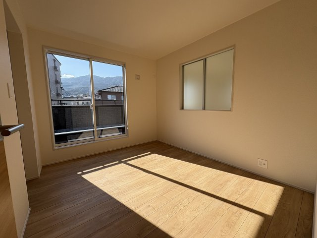 【子供部屋】 | 福岡市城南区東油山2丁目　1号棟（全2棟）【仲介手数料無料・0円】 | 現地写真。