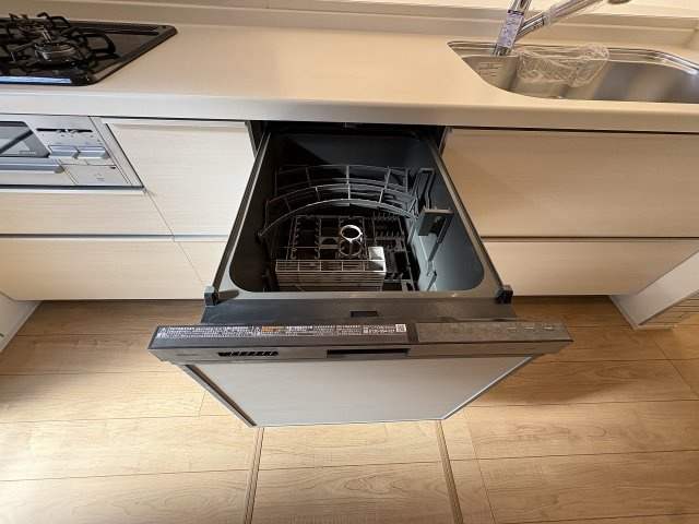 【キッチン】 | 福岡市城南区東油山2丁目　1号棟（全2棟）【仲介手数料無料・0円】 | 現地写真。