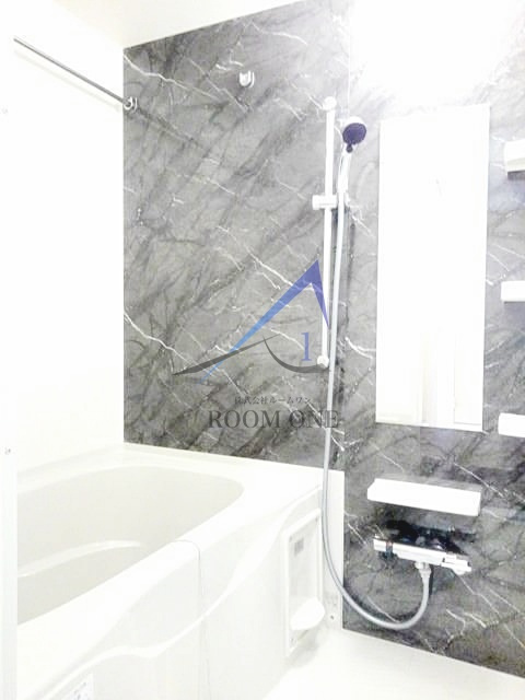 Ｂｒｅｅｚｅ　ＢＭＹの浴室|お風呂です。