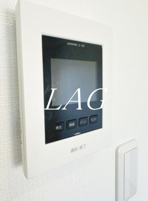 【セキュリティ】 | 第二メゾンクレール | モニター付きインターフォンです。