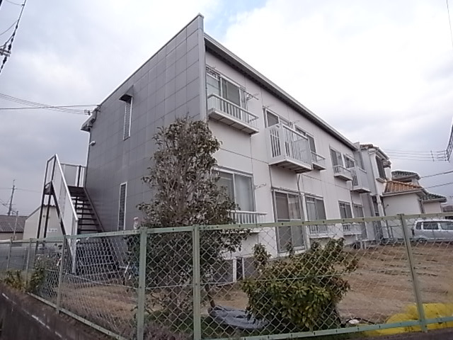 エステートピアオクムラの外観