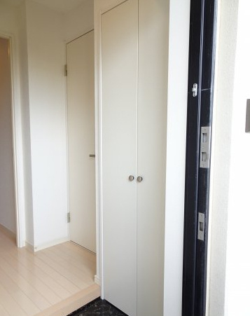 熊本市中央区水道町の賃貸マンションの玄関