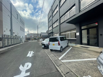 【駐車場】 | JIN BLD.