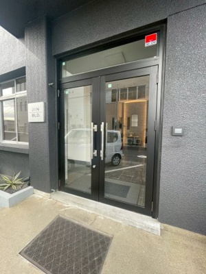 【エントランス】 | JIN BLD.