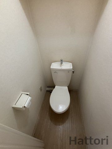 フローライト関大前のトイレ