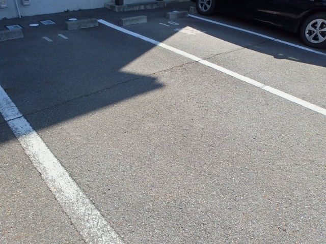 私の家　Ⅰの駐車場