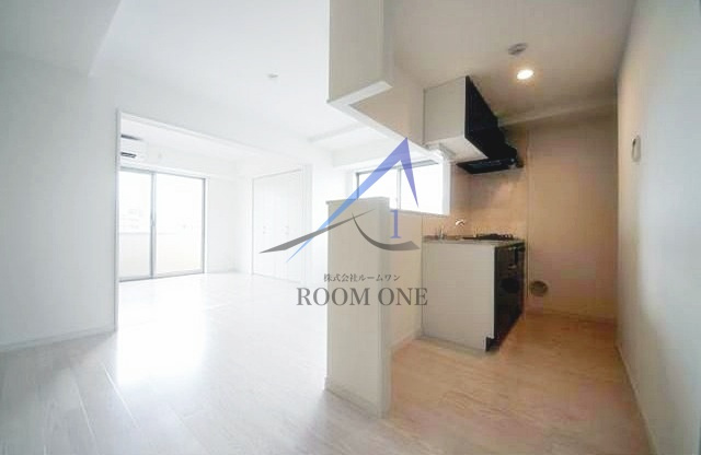 ラヴィエント浅草言問の居間・リビング|洋室のお部屋です。