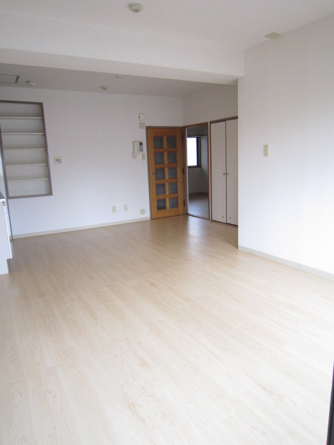 エクセル秋山の居間・リビング|使いやすいリビングです