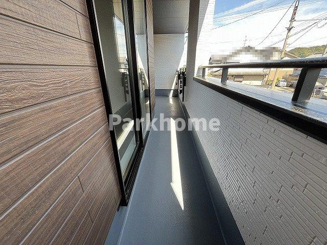 土佐市高岡町甲 5期1棟1 新築戸建てのバルコニー