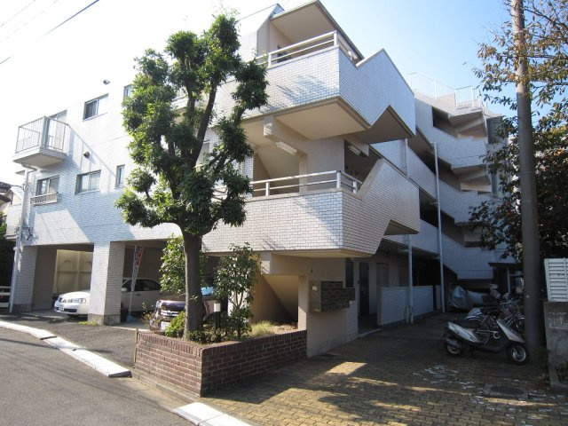 コスミック湘南の外観