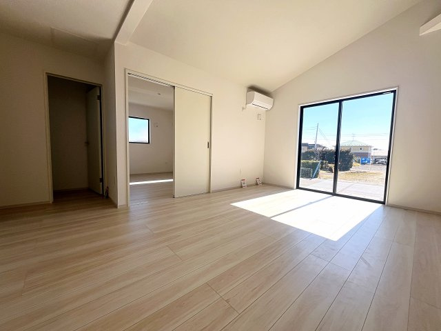 新築戸建・新築建売　伊達郡桑折町4期　醸芳小・醸芳中の居間・リビング