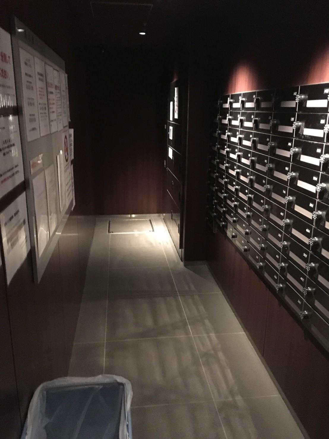 エステムプラザ飯田橋タワーレジデンスのその他共用部分|宅配BOX