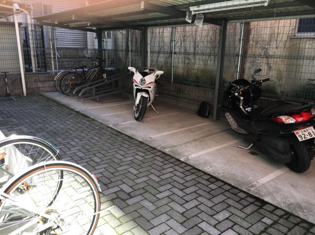 エステムプラザ飯田橋タワーレジデンスのその他共用部分|バイク置場