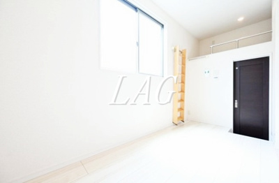 【居間・リビング】 | ファーストハウス北新宿 | 洋室のお部屋です。