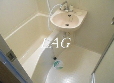 【浴室】 | ルーブル西荻窪 | お風呂です。