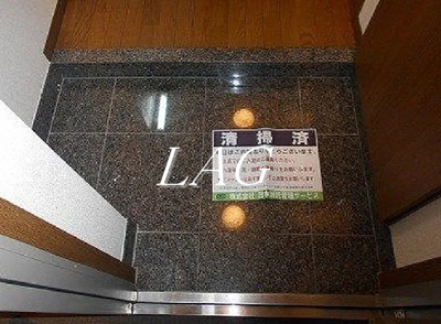 【玄関】 | ルーブル西荻窪 | 玄関です。