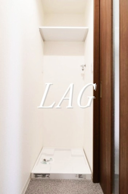 【設備】 | ガーデンヒルズ市ヶ谷 | 室内洗濯機置き場です。