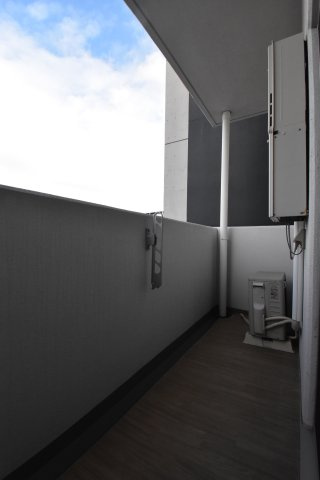 アクセルカクエイのバルコニー