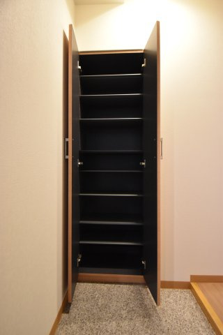 アクセルカクエイの収納