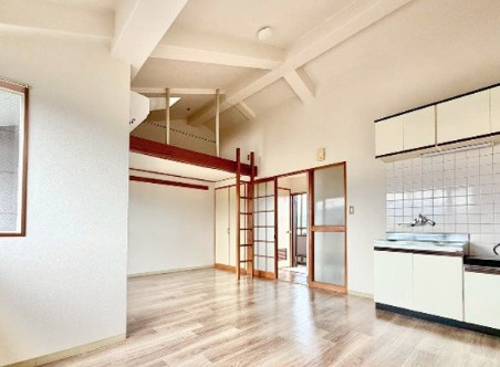 田方郡函南町　S造一棟アパートの内装