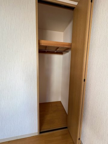 シャンドゥオルキデの収納|こまごまとしたものを収納できそうですね