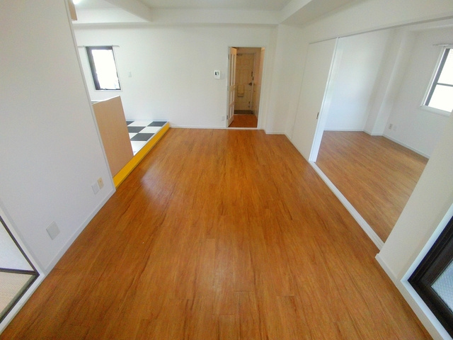 マリンクレール御影の居間・リビング