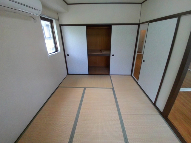 マリンクレール御影の和室