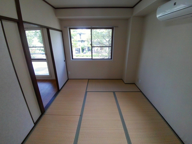 マリンクレール御影の和室