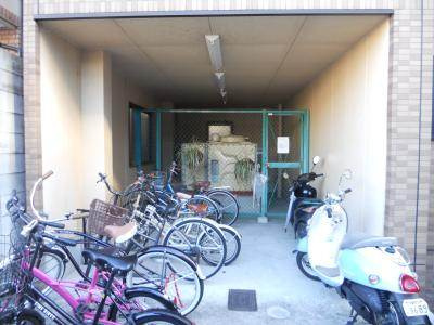 ポルトボヌールの駐車場|駐輪場