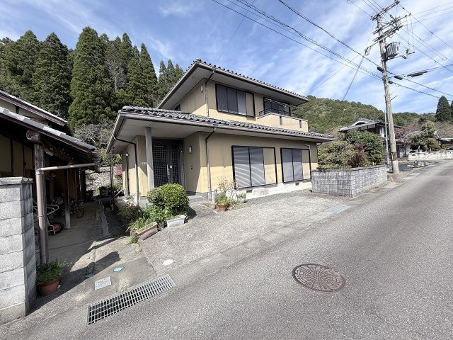丹波市山南町小野尻の中古一戸建