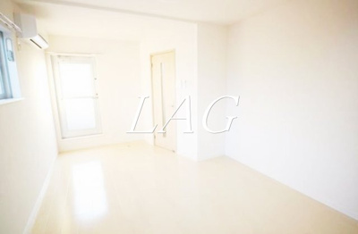 【居間・リビング】 | ＢｉｇＦｏｒｅｓｔ | 洋室のお部屋です。