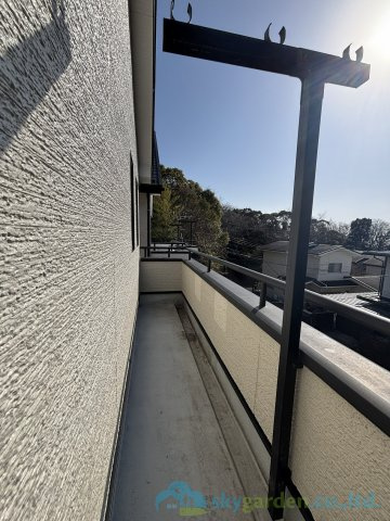 大磯町西小磯　中古戸建のバルコニー