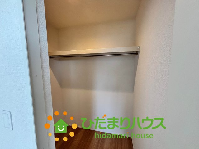 久喜市久喜東10期　新築一戸建て　08　グラファーレの収納