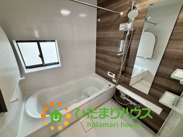 久喜市久喜東10期　新築一戸建て　09　グラファーレの浴室