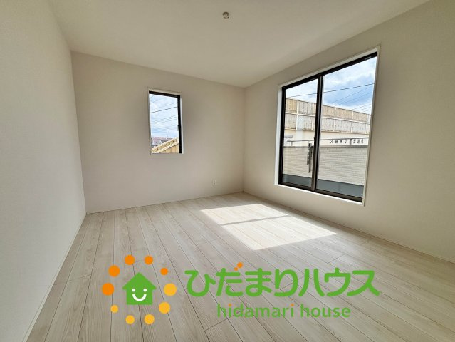 久喜市久喜東10期　新築一戸建て　09　グラファーレの寝室
