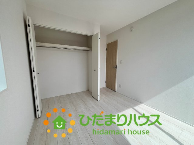 久喜市久喜東10期　新築一戸建て　09　グラファーレの収納