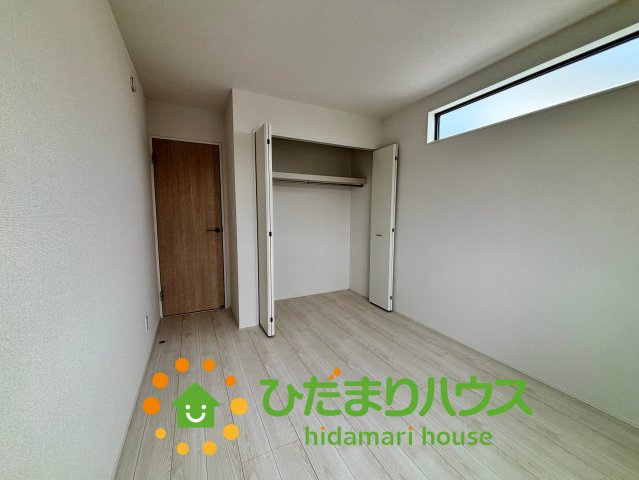 久喜市久喜東10期　新築一戸建て　09　グラファーレの収納