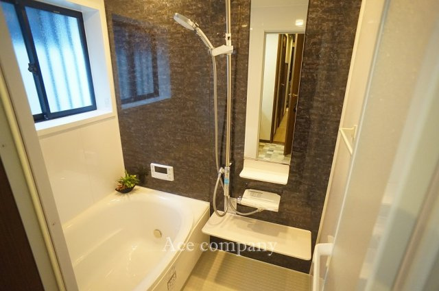 【浴室】 | 東大阪市御厨栄町2丁目 | ユニットバス・給湯器（追炊機能付）新調です☆