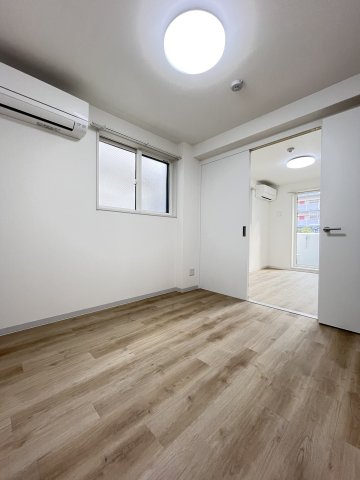 大阪市都島区内代町２丁目の賃貸マンションの寝室