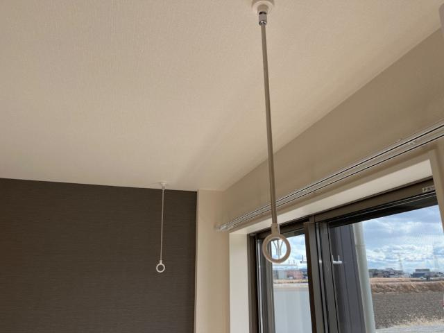 ヴィラ・ソレイユ　Ａ　のその他共用部分|室内物干し（イメージ）