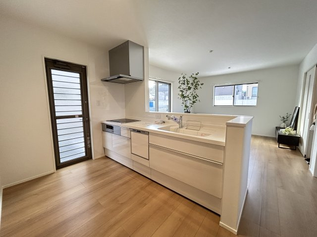 徳島市丈六町丈領建売①のキッチン