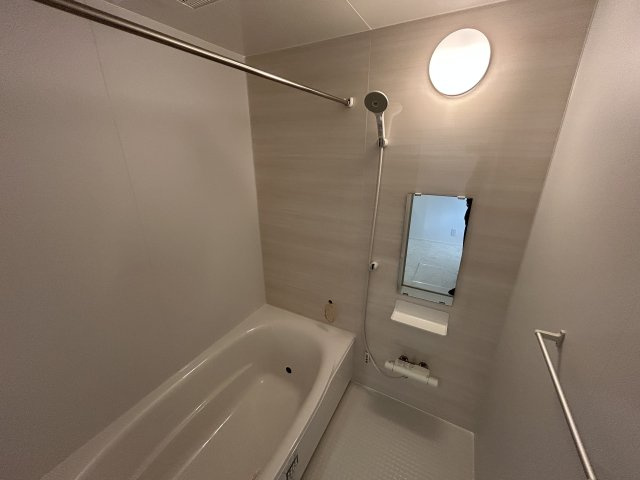 徳島市丈六町丈領建売①の浴室