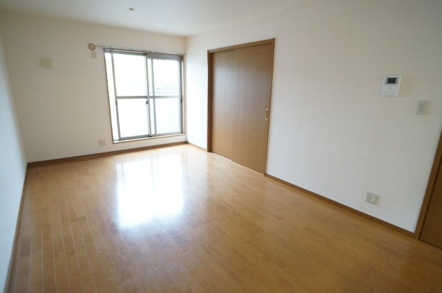 サテライト　ミーホＢ棟の居間・リビング