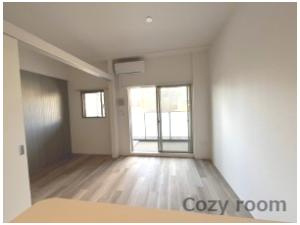 【居間・リビング】 | セレニテ江坂エクラ | ゆったりとした居間です