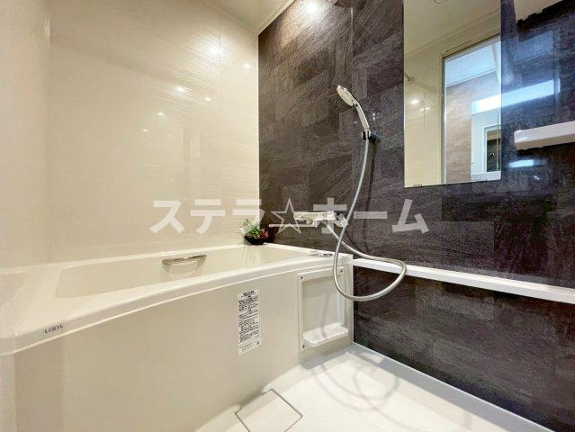 ハイム北野の浴室|日々の疲れを癒すお風呂付です